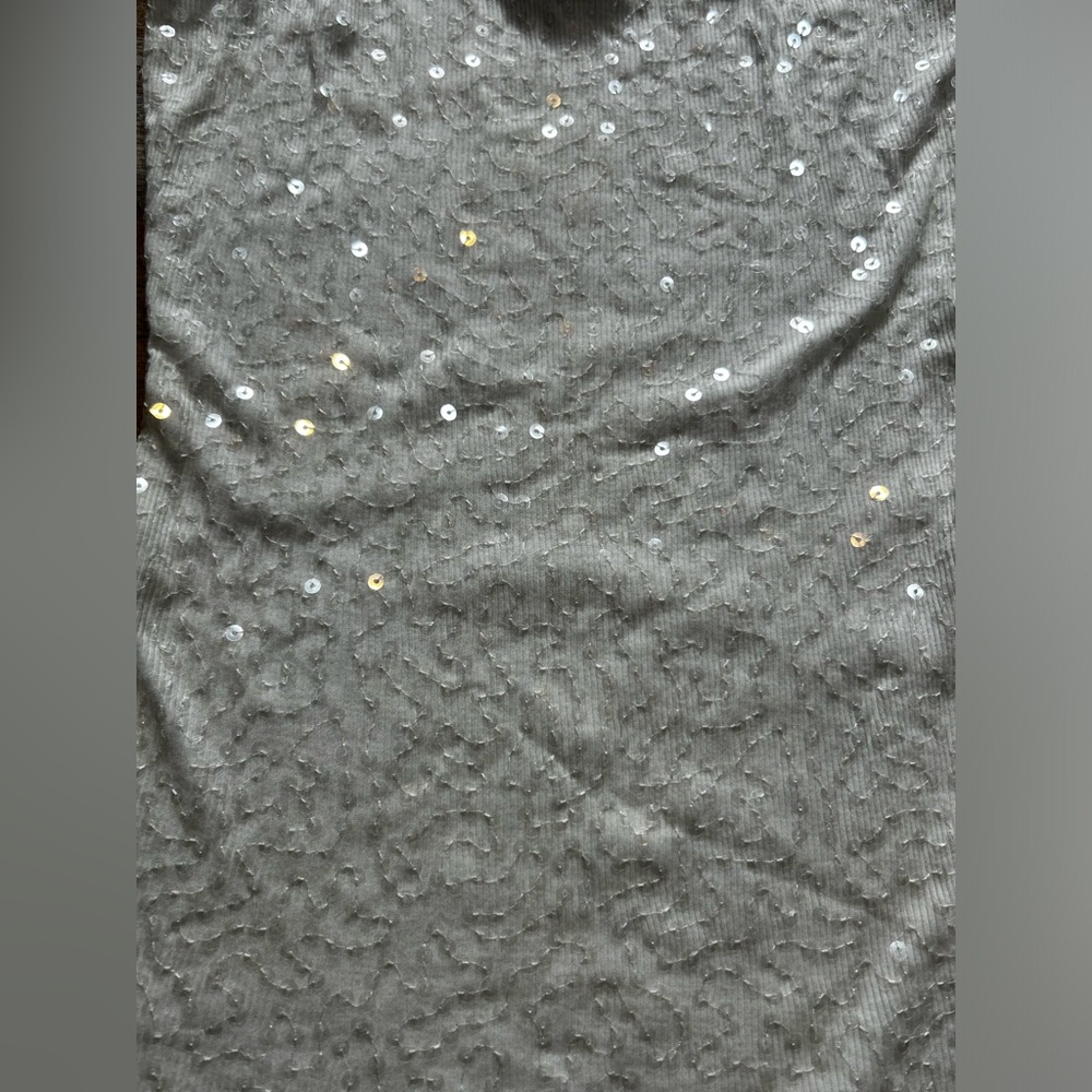Express Off-White Ribbed Sequin Tank Top - Picture 8 of 9